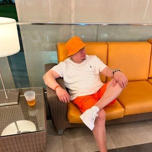 Meet your Posher, Julio